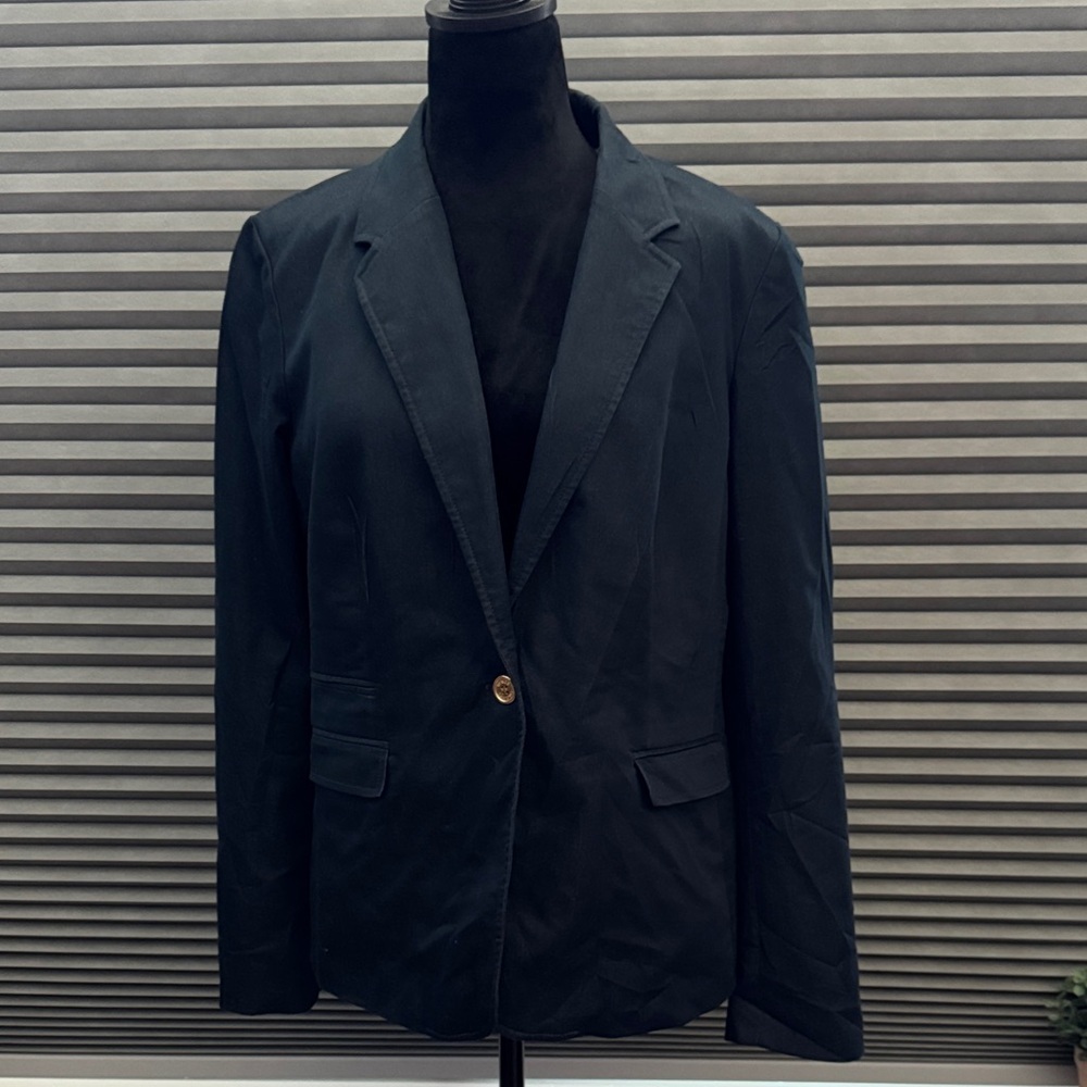 Vince Camuto Striped Lining Blazer